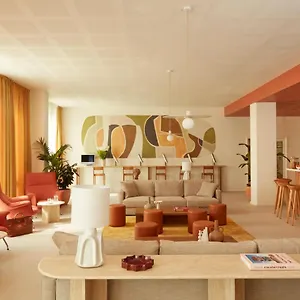 Okko Rosa Parks Hotel Paris